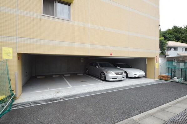 キャッスルヒルズの物件内観写真